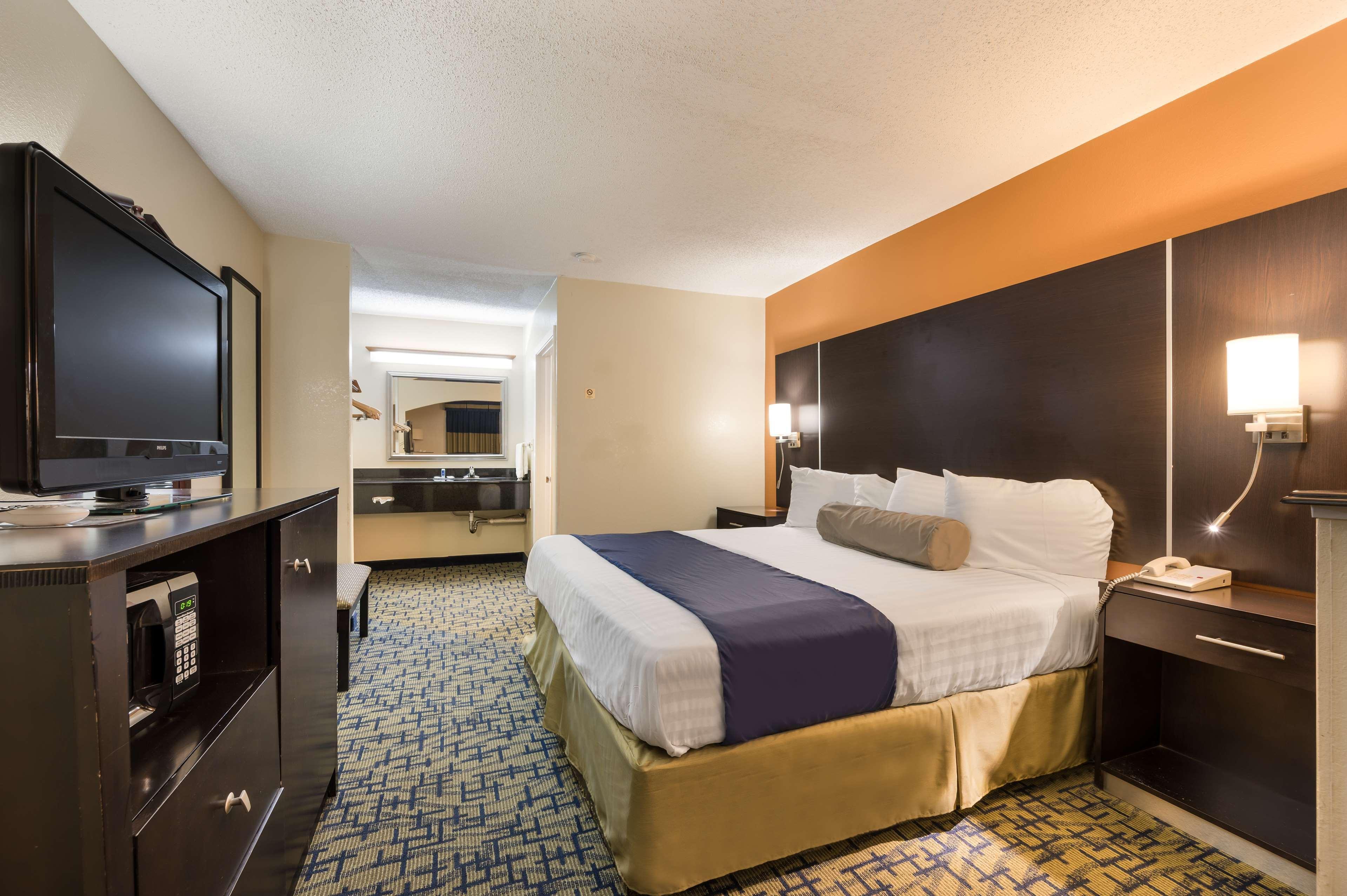 Surestay Hotel By Best Western Meridian Exterior photo
