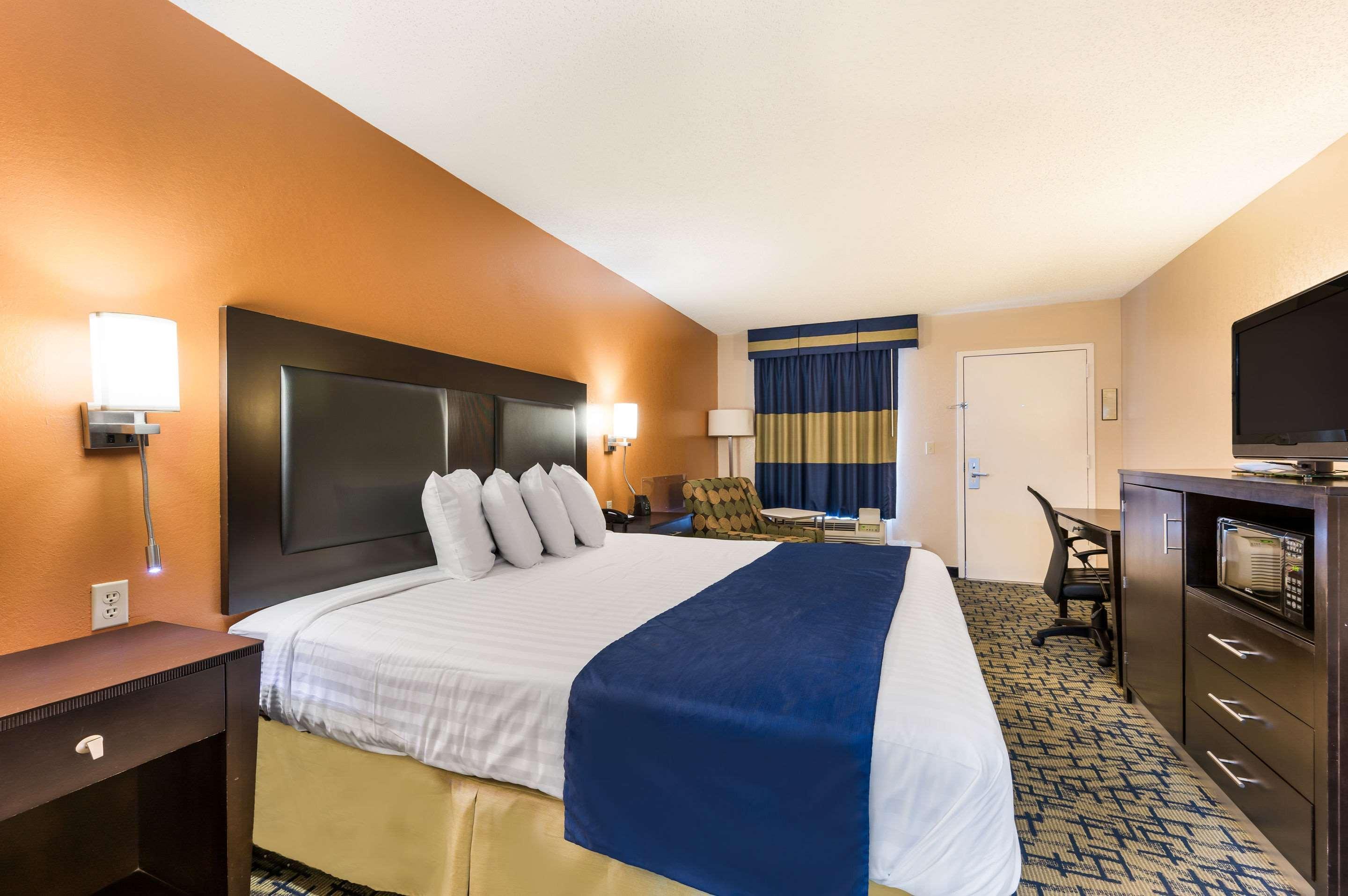 Surestay Hotel By Best Western Meridian Exterior photo
